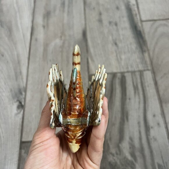 Bejeweled Enameled Pewter Angelfish Fish Trinket Box With Crystals 4.5” Long 015 - Picture 5 of 7